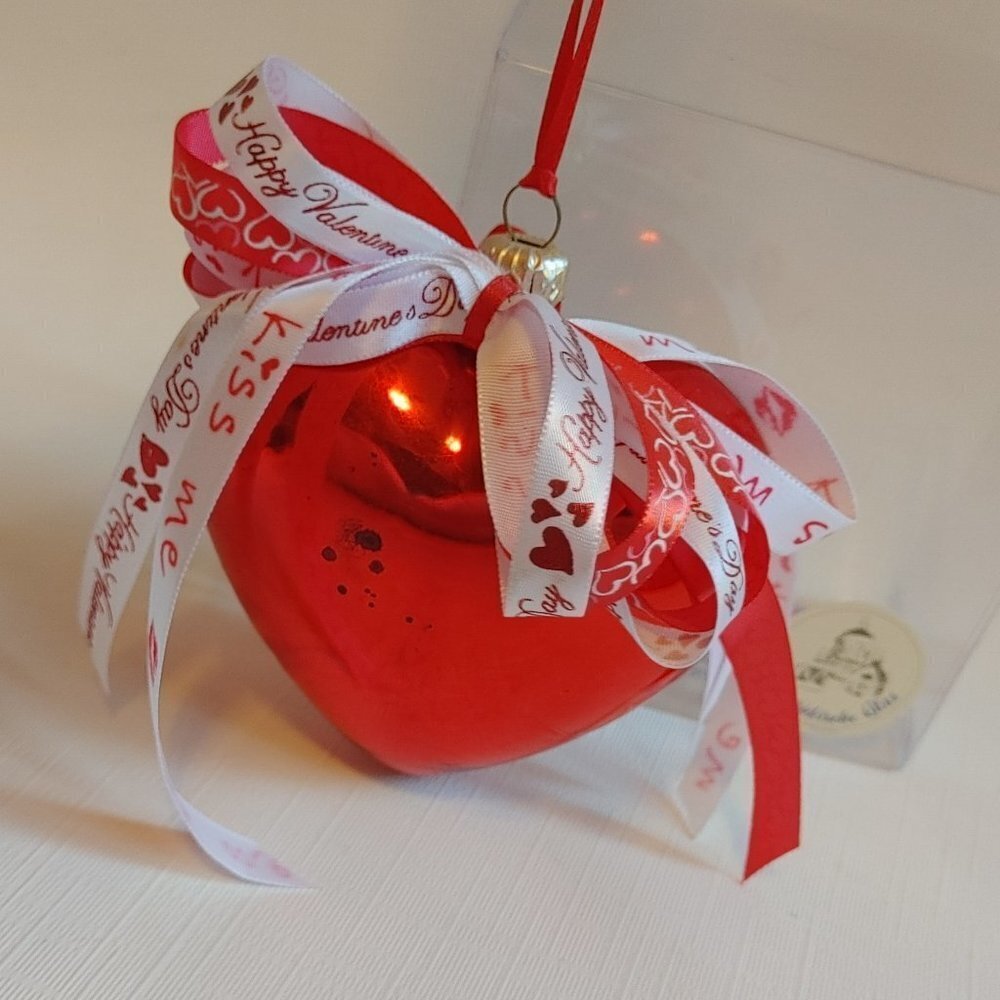 Oberfrankische Glas Red Heart Glass Ornament with Bow Made in Germany Box